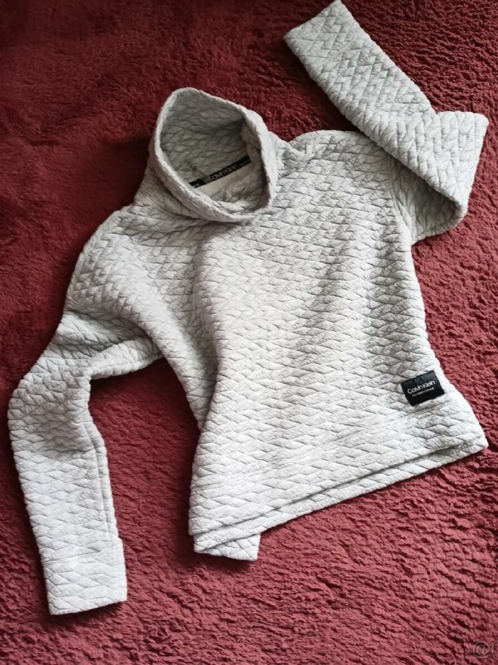 NWOT CALVIN KLEIN Performance Quilted Banded Waist, Long Sleeves, Mock Neck